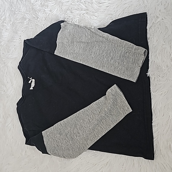 Boys size 5 bundle of  4 tops. 2 puma and 2 others - Picture 6 of 12